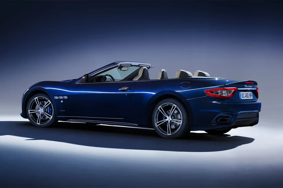 https://gcc-1307444343.cos.accelerate.myqcloud.com/images/219628/r_960x540/generations/generation_64a405de3aa96_maserati-grancabrio-exterior-side-profile.webp