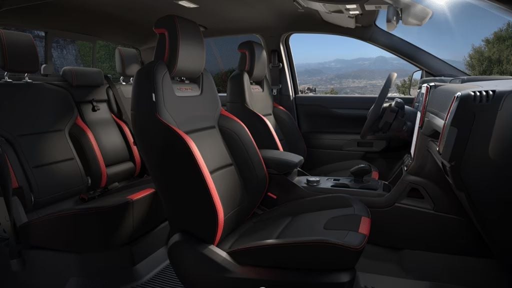 https://gcc-1307444343.cos.accelerate.myqcloud.com/images/2393e4/r_960x540/generations/generation_6679159ac2b25_ford-ranger-seat-profile.jpg