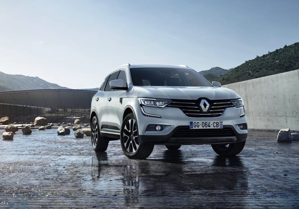 https://gcc-1307444343.cos.accelerate.myqcloud.com/images/2b4b88/r_960x540/generations/generation_6495427ee5709_renault-koleos-exterior-front-right-angled.jpg