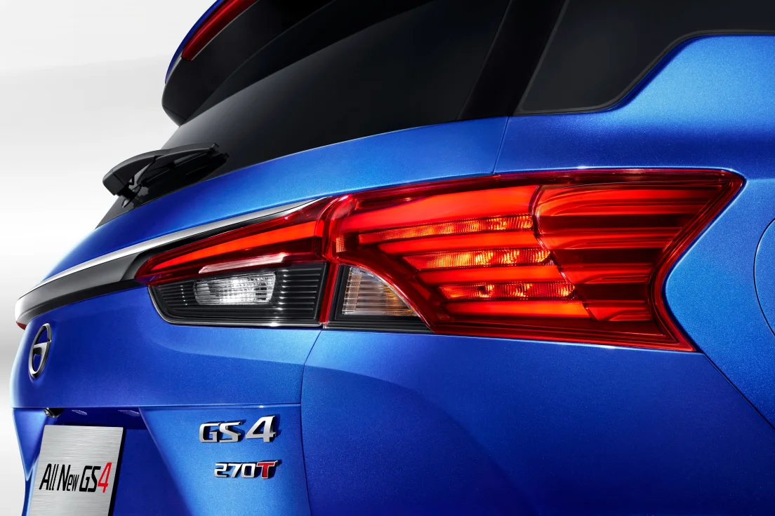 https://gcc-1307444343.cos.accelerate.myqcloud.com/images/3784ec/r_960x540/generations/generation_6495a72547386_gac-gs4-exterior-tail-light.webp