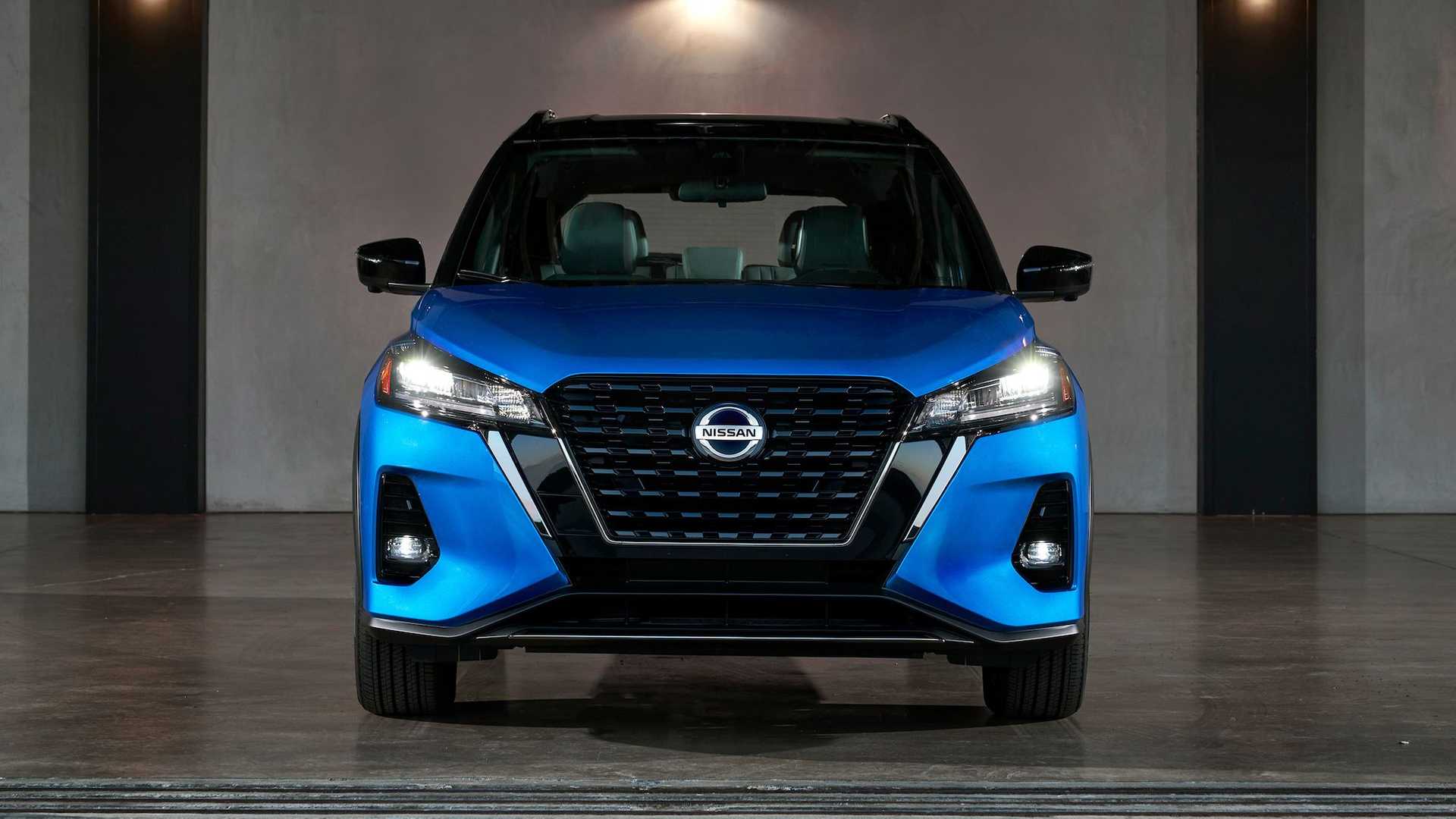 https://gcc-1307444343.cos.accelerate.myqcloud.com/images/3b5c35/r_960x540/generations/generation_649b07f1d3843_nissan-kicks-exterior-front.jpg