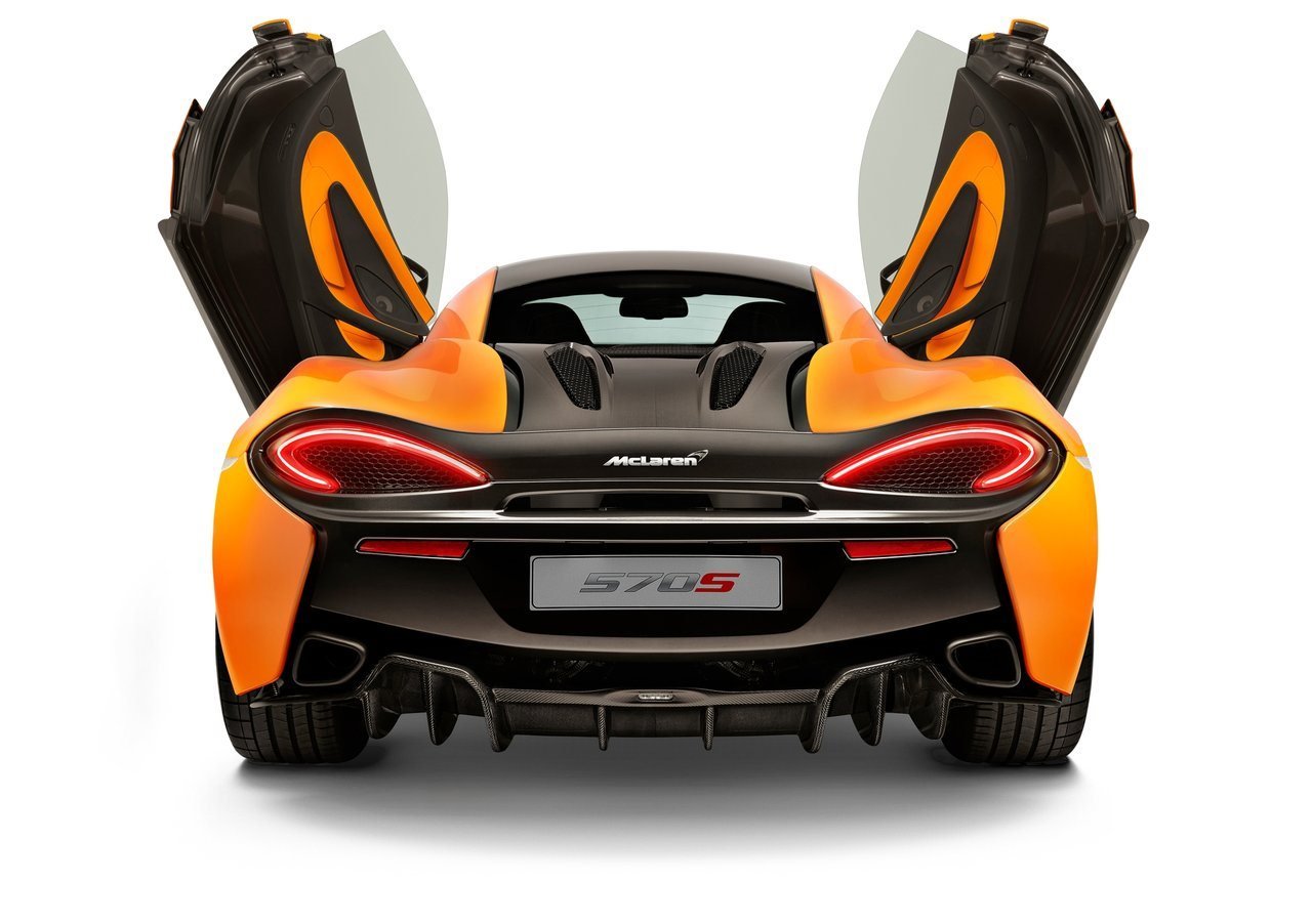 https://gcc-1307444343.cos.accelerate.myqcloud.com/images/455fe5/r_960x540/generations/generation_64a622f9a9265_mclaren-570s-exterior-rear.jpg