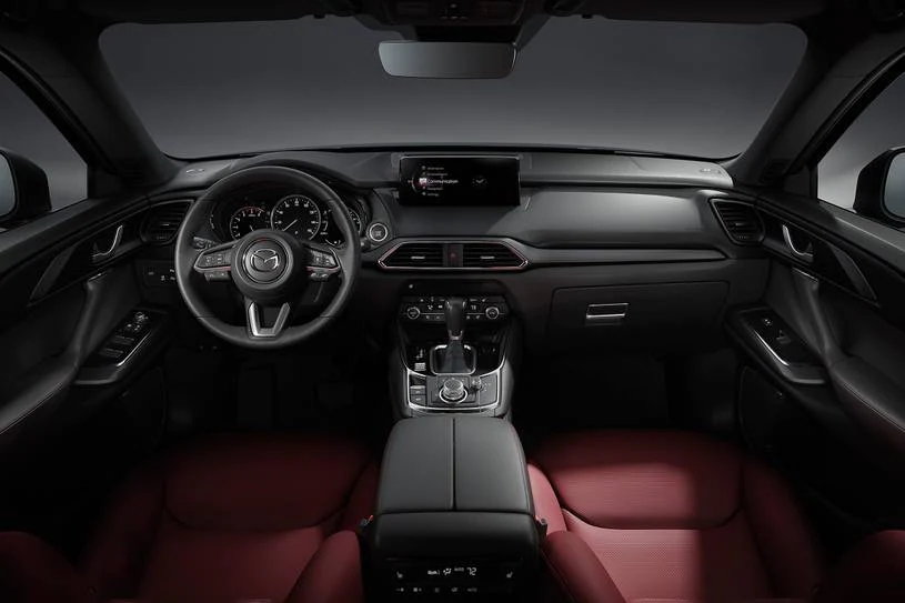 https://gcc-1307444343.cos.accelerate.myqcloud.com/images/47c023/r_960x540/generations/generation_64ec6c11be77d_2021_mazda_cx-9_4dr-suv_carbon-edition_d_oem_1_815.webp