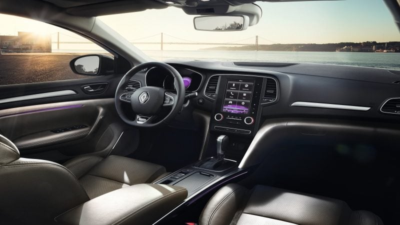 https://gcc-1307444343.cos.accelerate.myqcloud.com/images/59b868/r_960x540/generations/generation_64a13c821dae1_renault-megane-interior-cockpit.jpg