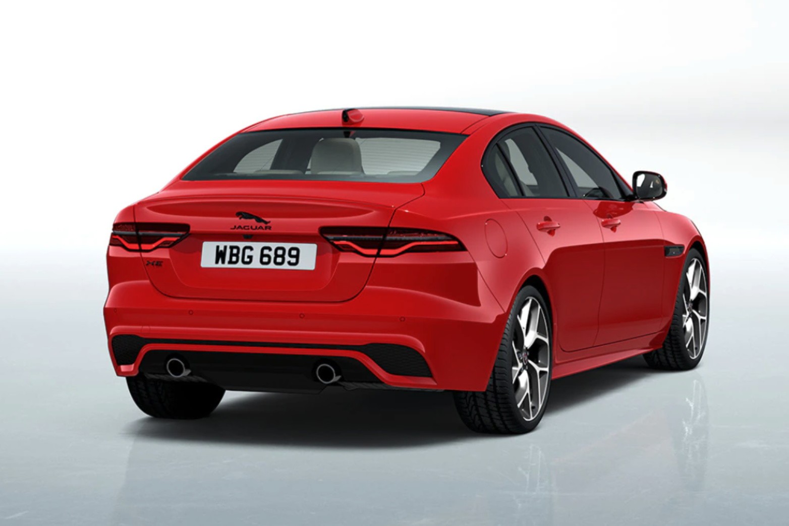 https://gcc-1307444343.cos.accelerate.myqcloud.com/images/649f88/r_960x540/generations/generation_64ec50d138523_2023-jaguar-xe-7.png