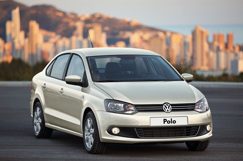 https://gcc-1307444343.cos.accelerate.myqcloud.com/images/6ae191/r_960x540/generations/generation_64a60d91c3eec_volkswagen-polo-exterior-front-right-angled.jpg