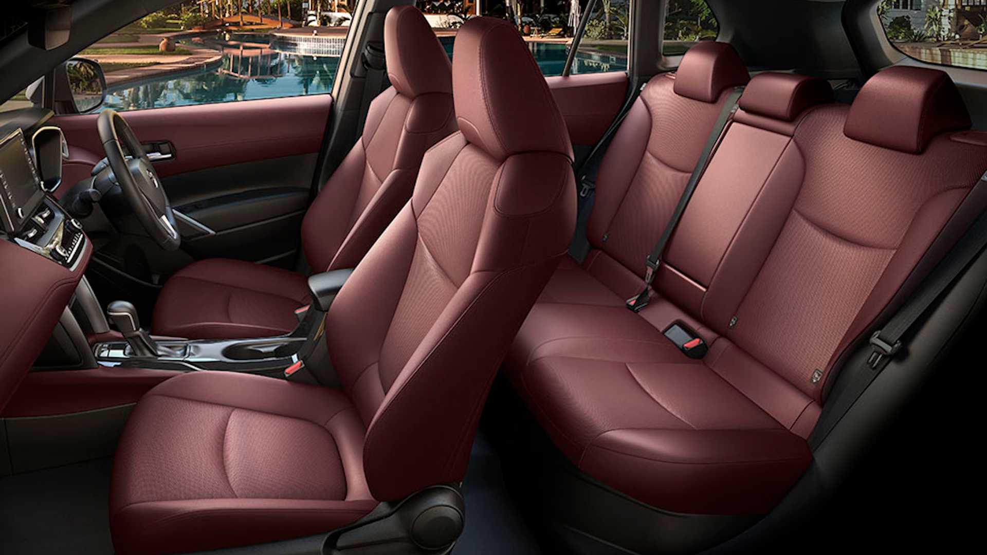 https://gcc-1307444343.cos.accelerate.myqcloud.com/images/6cae87/r_960x540/generations/generation_64a7fa7d399d2_toyota-corolla-cross-interior-seats.jpg