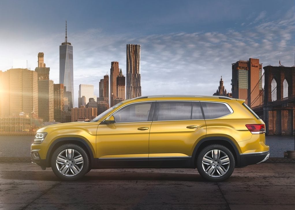 https://gcc-1307444343.cos.accelerate.myqcloud.com/images/73e3ab/r_960x540/generations/generation_64a67a84b3f18_volkswagen-teramont-exterior-side-profile.jpg
