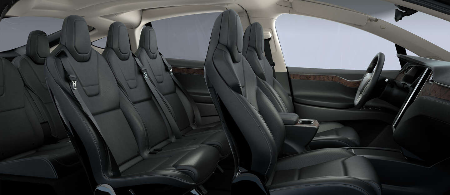 https://gcc-1307444343.cos.accelerate.myqcloud.com/images/74f929/r_960x540/generations/generation_64a640662e95e_tesla-model-x-interior-seats.jpg