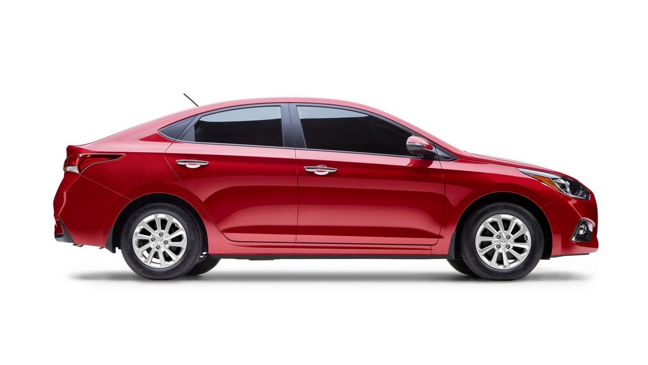 https://gcc-1307444343.cos.accelerate.myqcloud.com/images/7d1b9b/r_960x540/generations/generation_64a31dac36123_hyundai-accent-exterior-side-profile.jpg