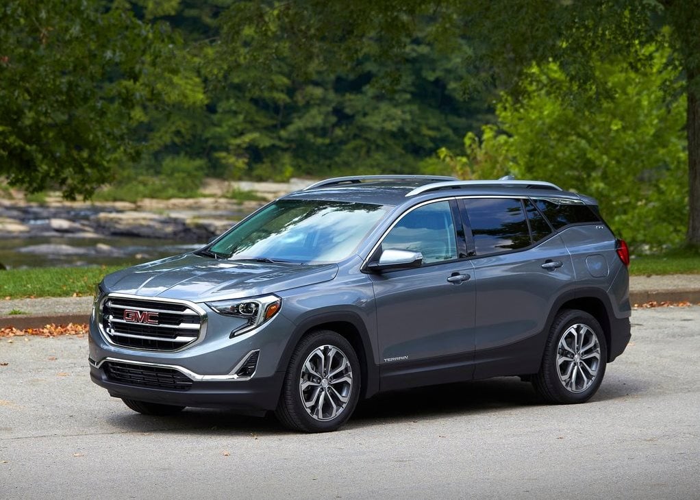 https://gcc-1307444343.cos.accelerate.myqcloud.com/images/9486f6/r_960x540/generations/generation_64a60e97b18fd_gmc-terrain-exterior-front-left-angled(1).jpg