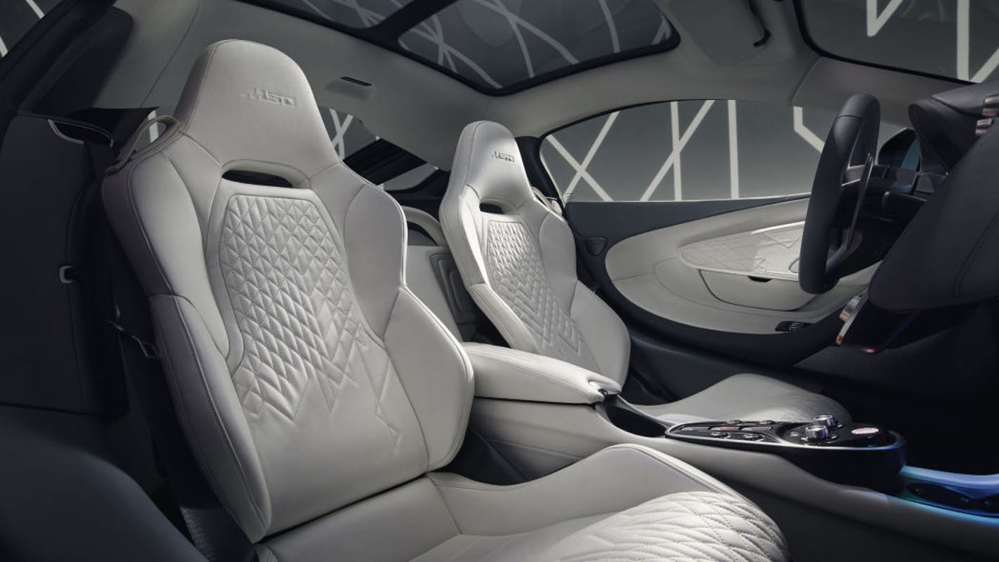 https://gcc-1307444343.cos.accelerate.myqcloud.com/images/94ea49/r_960x540/generations/generation_64ab92c75320d_mclaren-gt-interior-front-seats.jpg