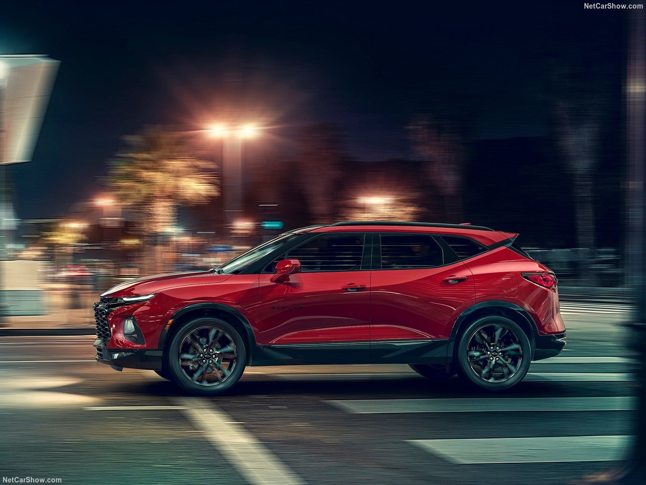 https://gcc-1307444343.cos.accelerate.myqcloud.com/images/b6b41d/r_960x540/generations/generation_64a124290b7ad_chevrolet-blazer-exterior-side-profile.jpg