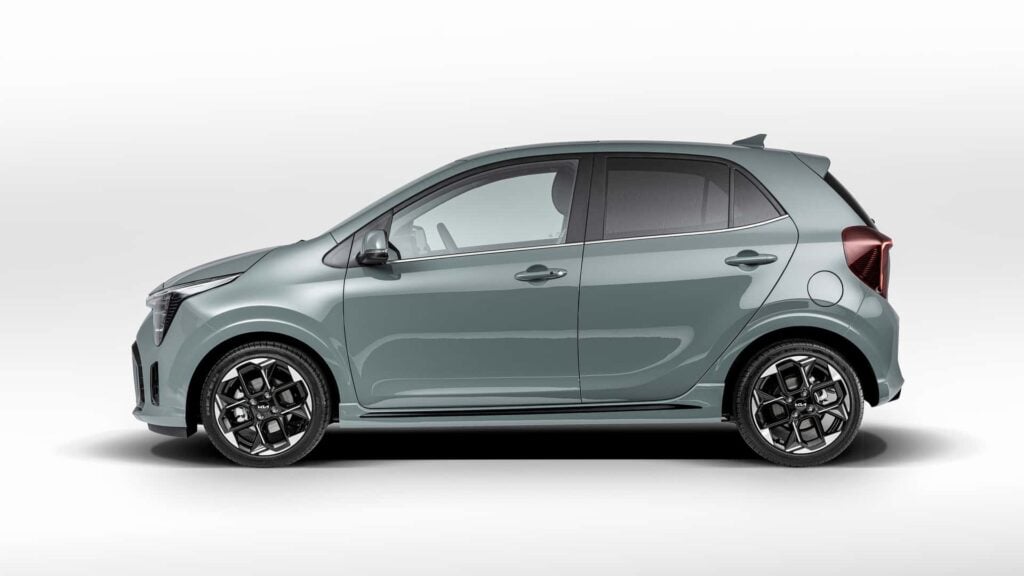 https://gcc-1307444343.cos.accelerate.myqcloud.com/images/cc399a/r_960x540/generations/generation_6704d47daf1d4_kia-picanto-2023-00.jpg