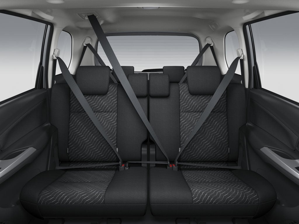 https://gcc-1307444343.cos.accelerate.myqcloud.com/images/d8d54d/r_960x540/generations/generation_649683054819e_toyota-avanza-interior-rear-seats.jpg