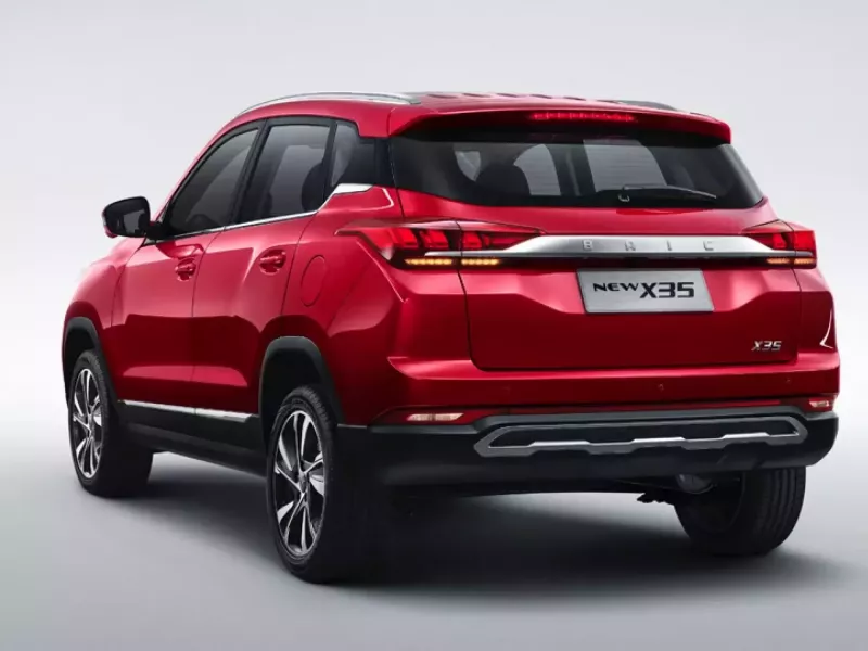 https://gcc-1307444343.cos.accelerate.myqcloud.com/images/f3c2cf/r_960x540/generations/generation_64a7ee93c4ad4_baic-x35-exterior-rear-right-angled.webp